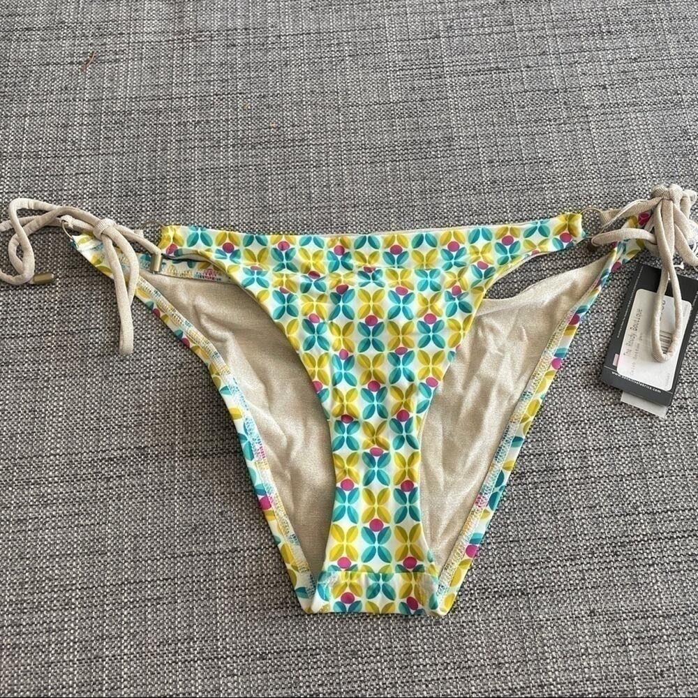 Vitamin A Celebrity String Bikini Bottom Geo Print NWT